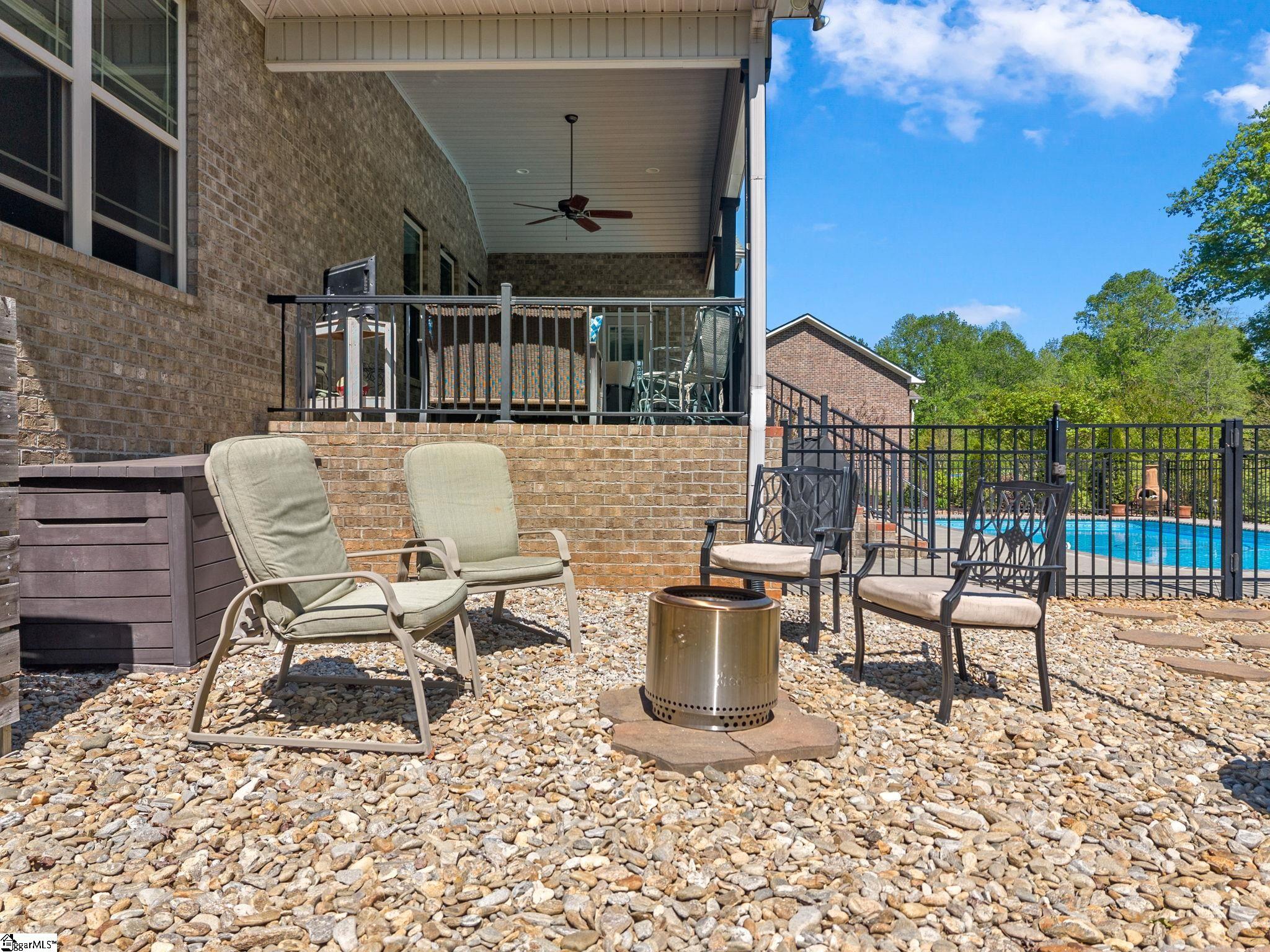 230 Floyd Meadow Drive Inman, SC 29349 - Photo 42 of 43