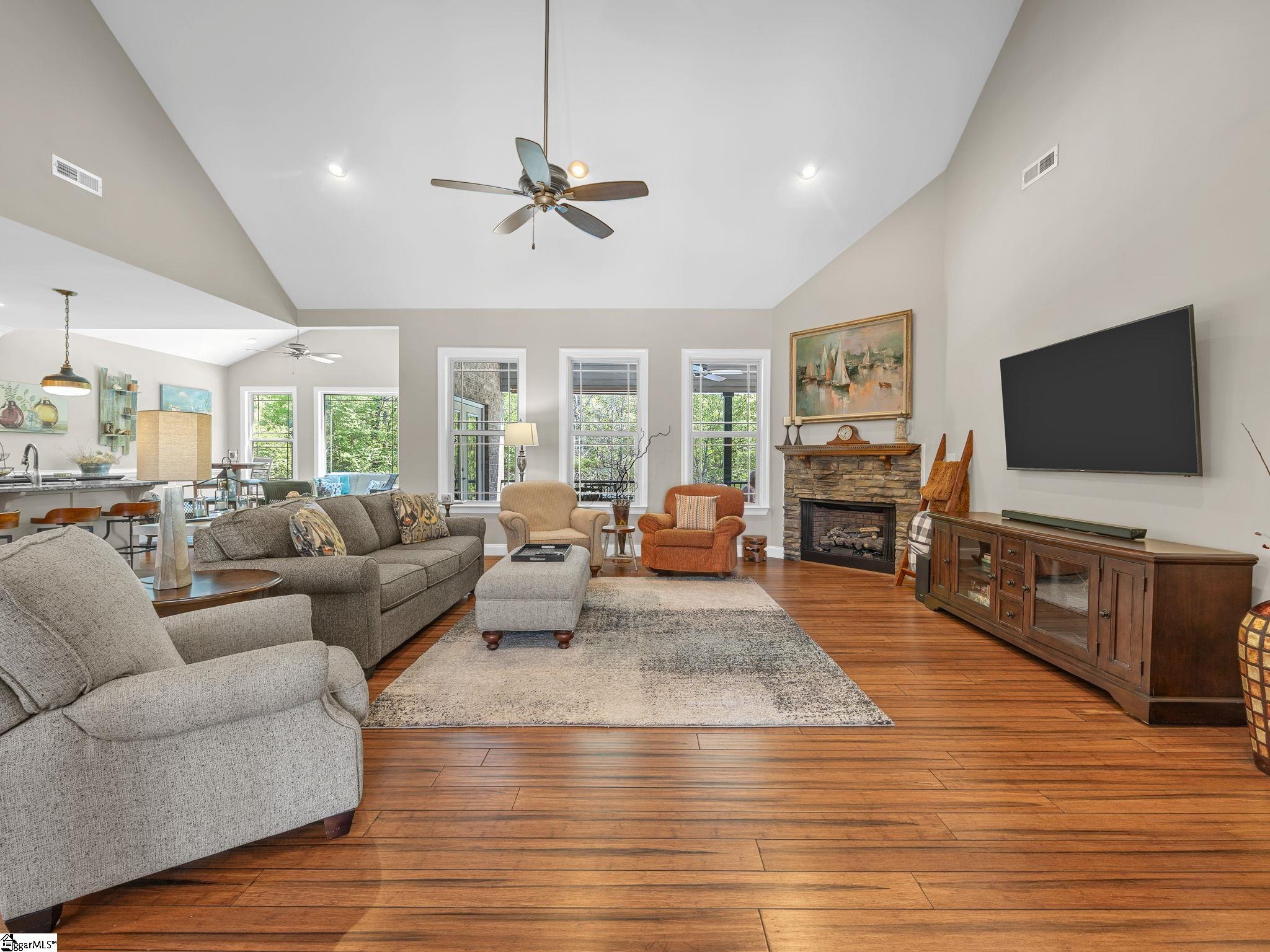 230 Floyd Meadow Drive Inman, SC 29349 - Photo 8 of 43