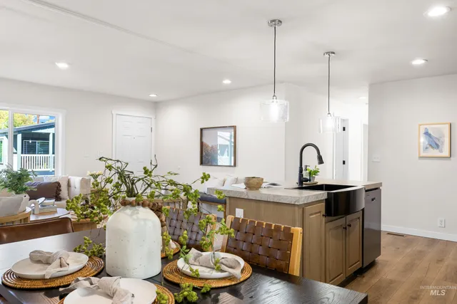 $199,000 | 208 East 44th Street, Unit 22, Garden City, ID 83714