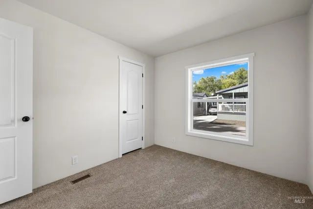 $199,000 | 208 East 44th Street, Unit 22, Garden City, ID 83714