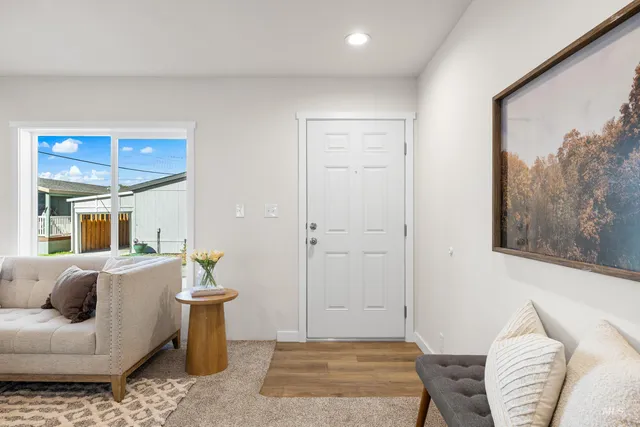 $199,000 | 208 East 44th Street, Unit 22, Garden City, ID 83714