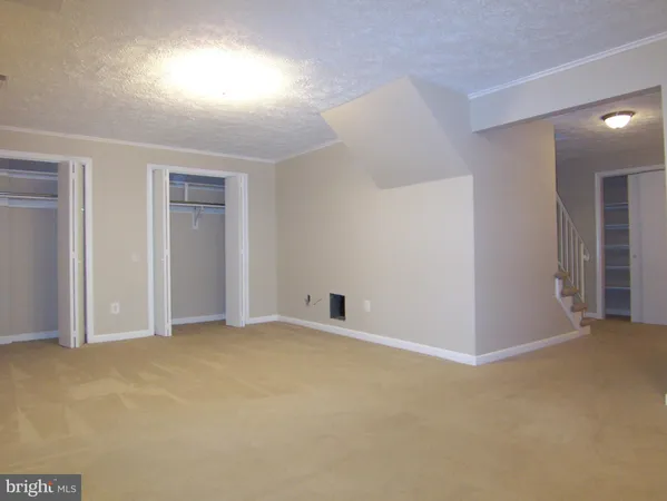 $3,550 | 8502 Lakinhurst Lane, Springfield, VA 22152