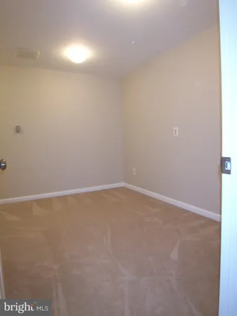 $3,550 | 8502 Lakinhurst Lane, Springfield, VA 22152