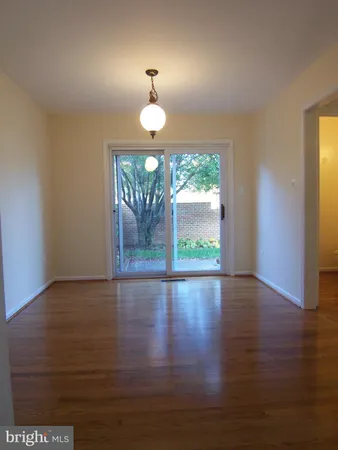 $3,550 | 8502 Lakinhurst Lane, Springfield, VA 22152