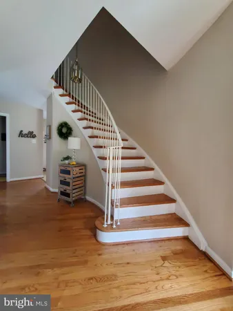 $3,550 | 8502 Lakinhurst Lane, Springfield, VA 22152