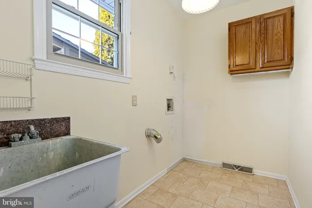 $569,000 | 152 West Savannah Drive, Bear, DE 19701