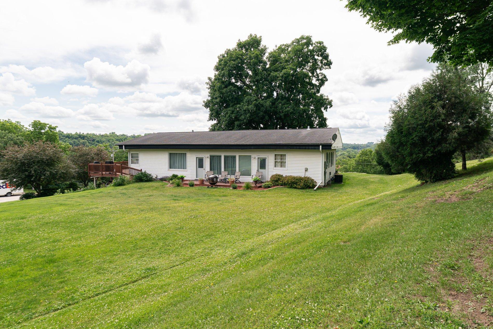 202 Ridgeview Lane South Lanesboro, MN 55949 - Photo 5 of 44