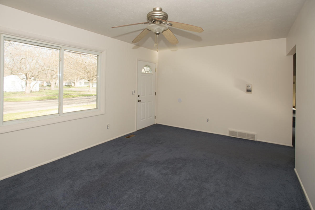 3528 Mt Olivet Road Kalamazoo, MI 49004 - Photo 6 of 21 Mt Olivet-11