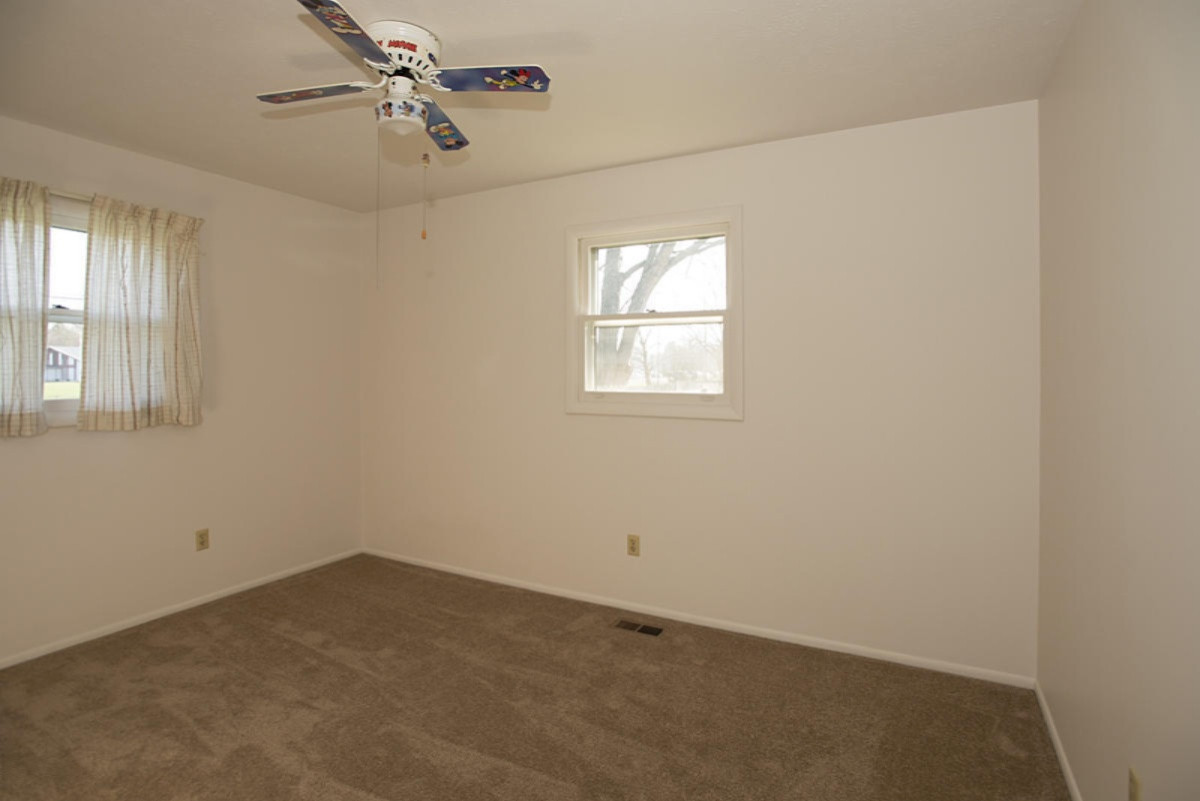 3528 Mt Olivet Road Kalamazoo, MI 49004 - Photo 8 of 21 Mt Olivet-10