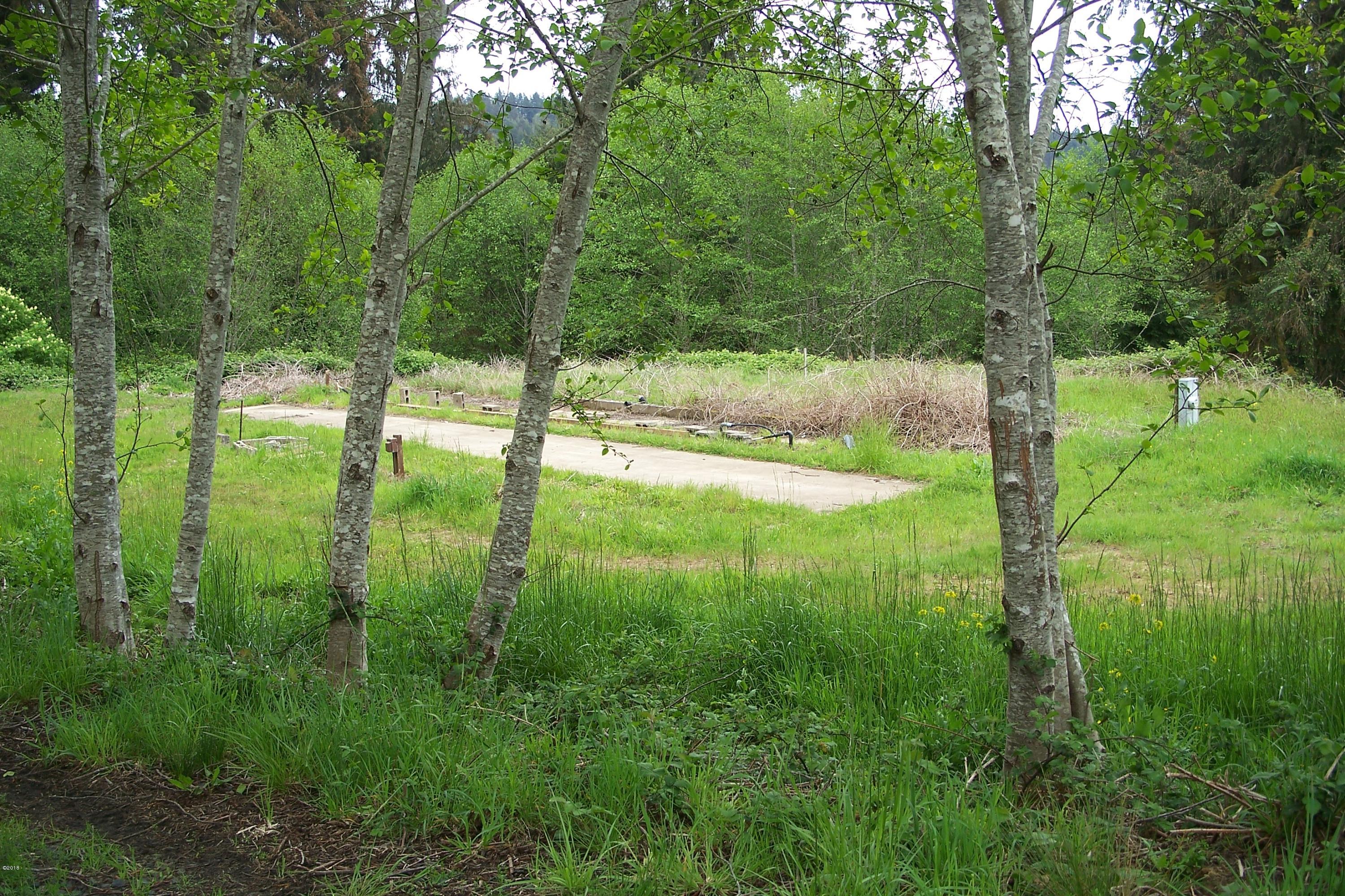 3436 North Bayview Road Waldport, OR 97394 - Photo 6 of 7 Concrete pad