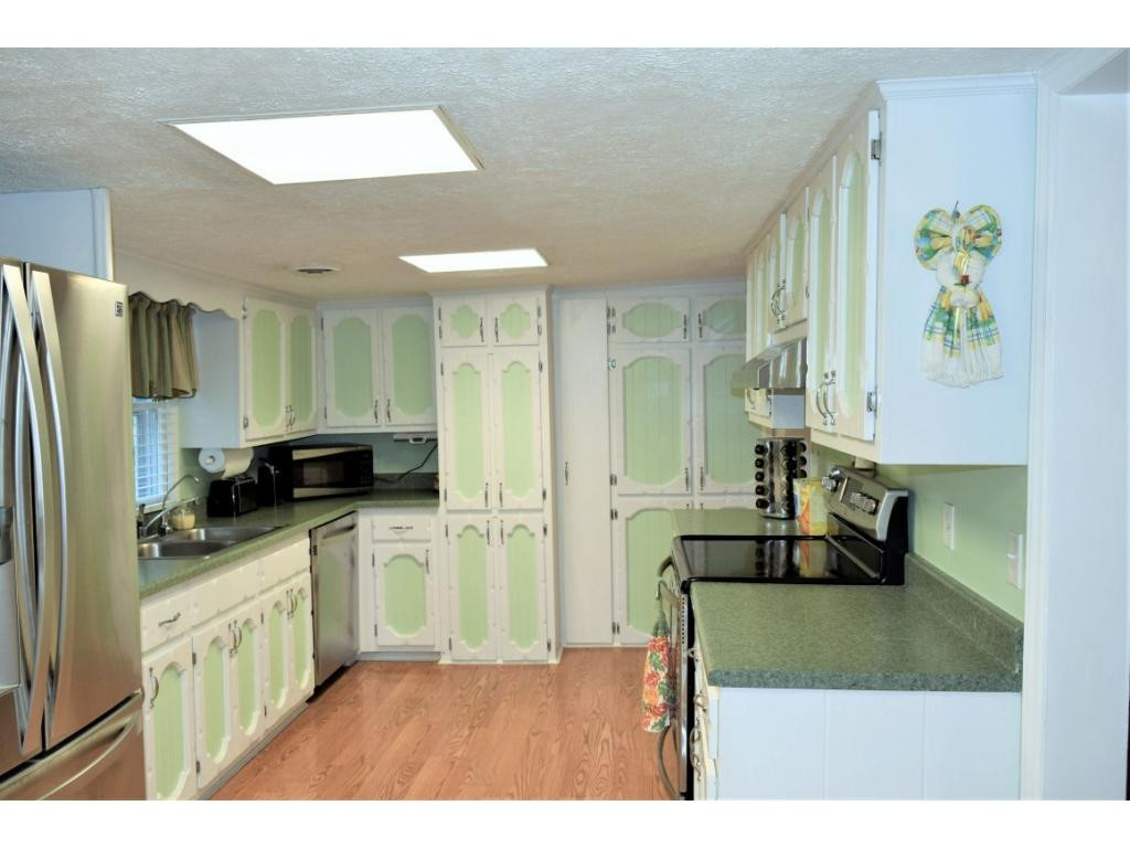 231 Deakins Road Jonesborough, TN 37659 - Photo 11 of 33 Photo 11