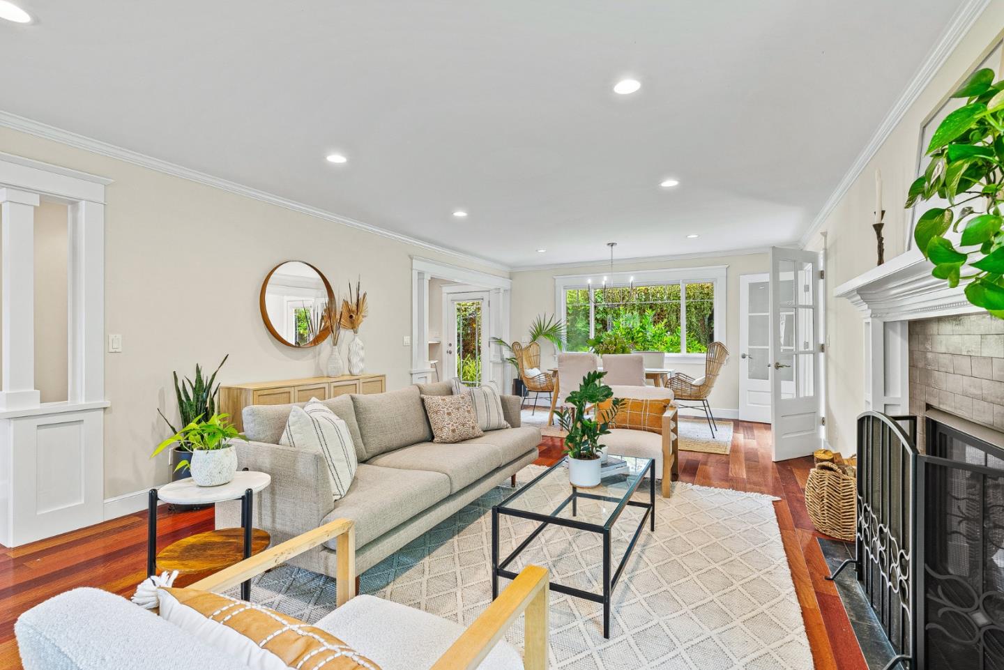 555 Risso Court Santa Cruz, CA 95062 - Photo 7 of 61