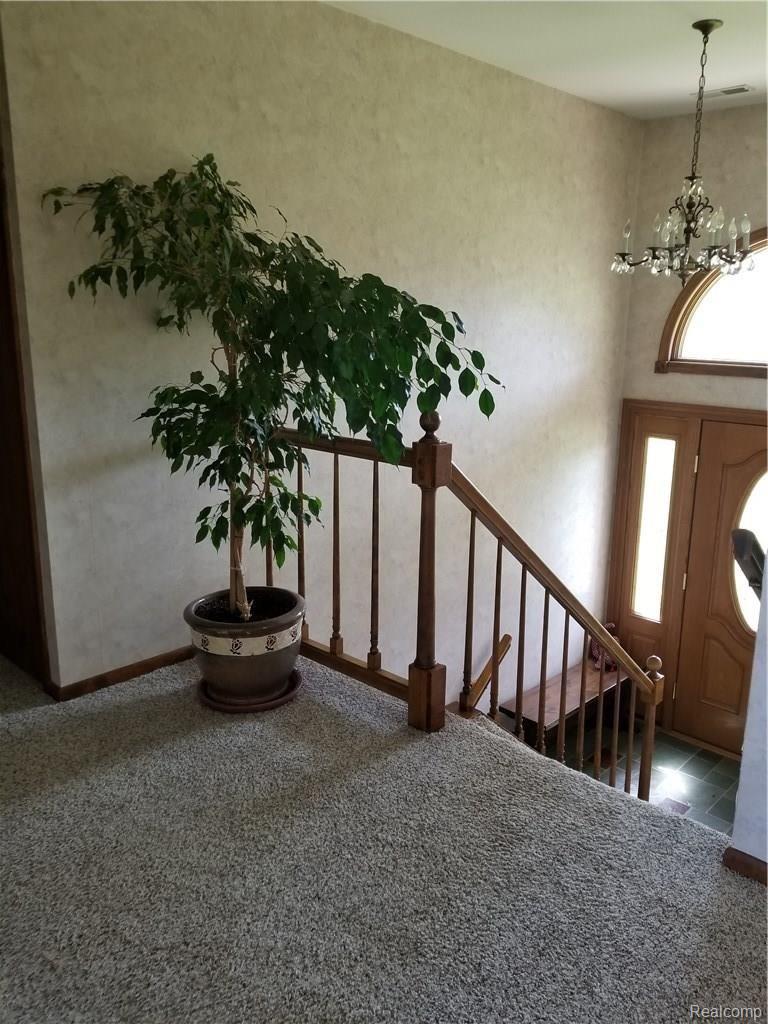 294 Gray Road Lapeer, MI 48446 - Photo 6 of 50 Upper Landing