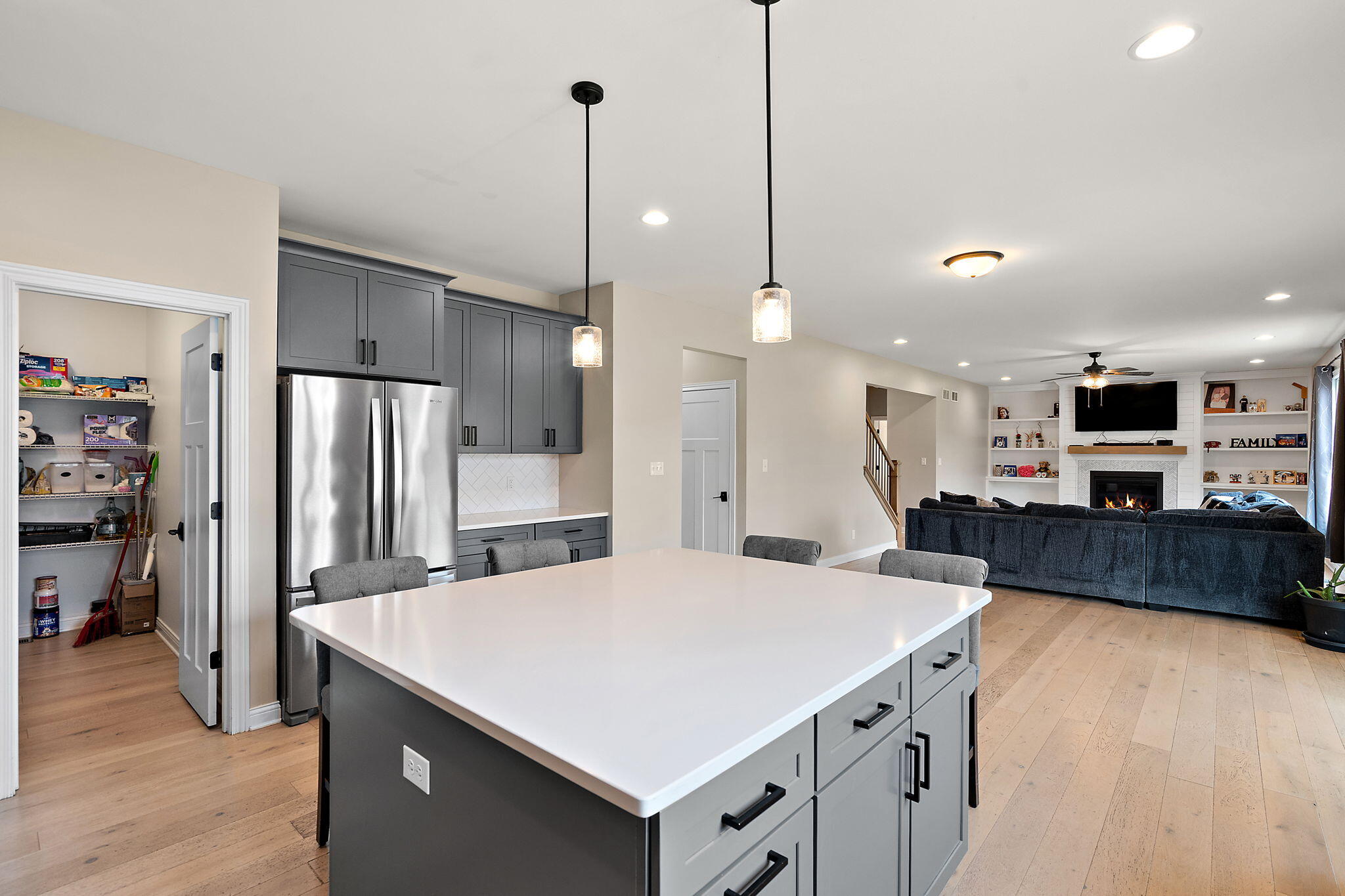 2062 Nolan Avenue Crown Point, IN 46307 - Photo 14 of 36 2048x1365