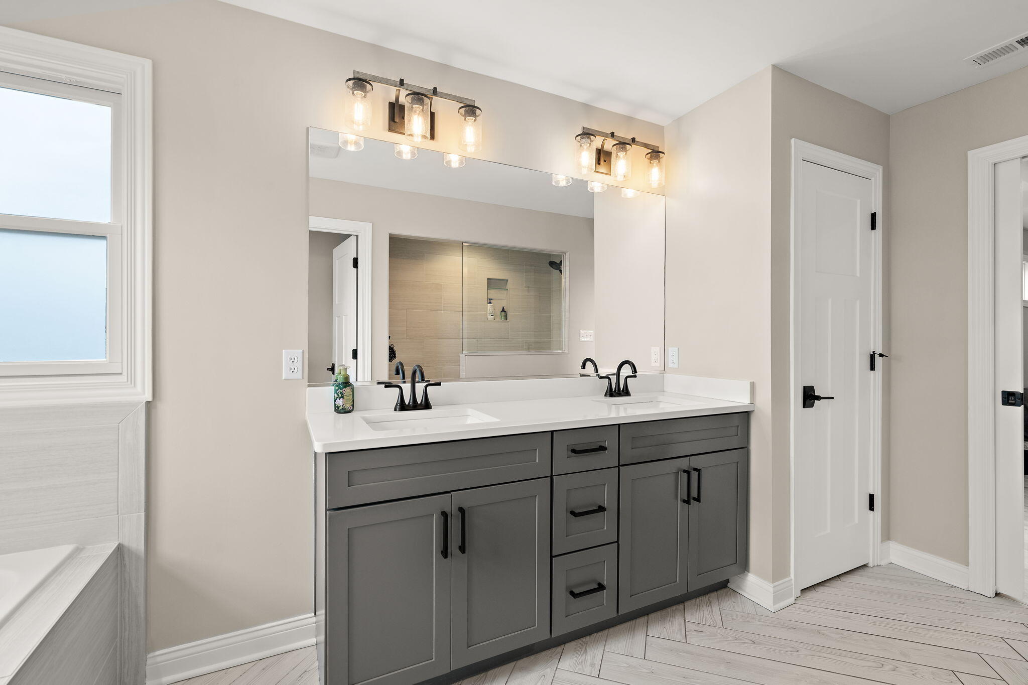 2062 Nolan Avenue Crown Point, IN 46307 - Photo 25 of 36 2048x1365