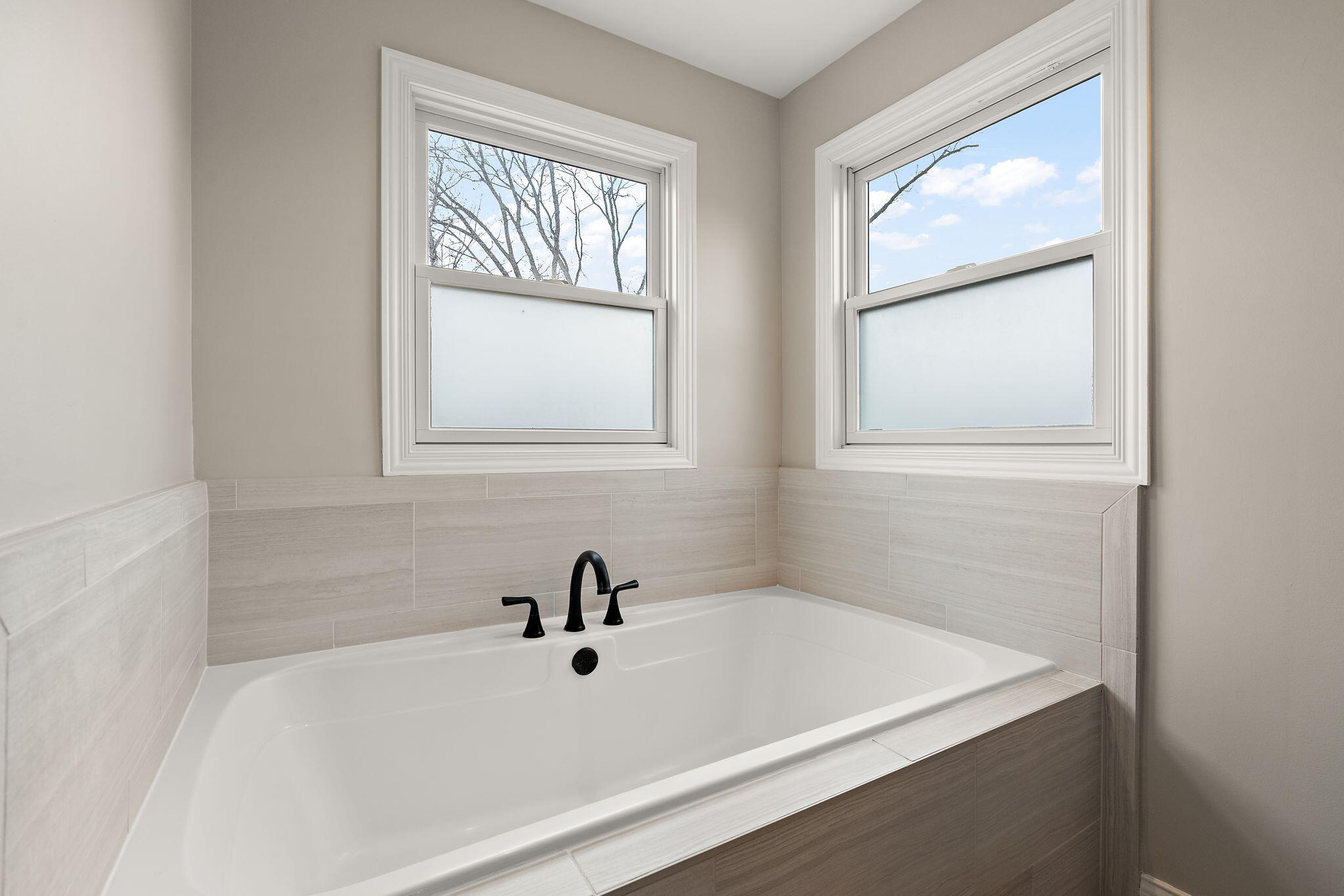 2062 Nolan Avenue Crown Point, IN 46307 - Photo 27 of 36 2048x1365