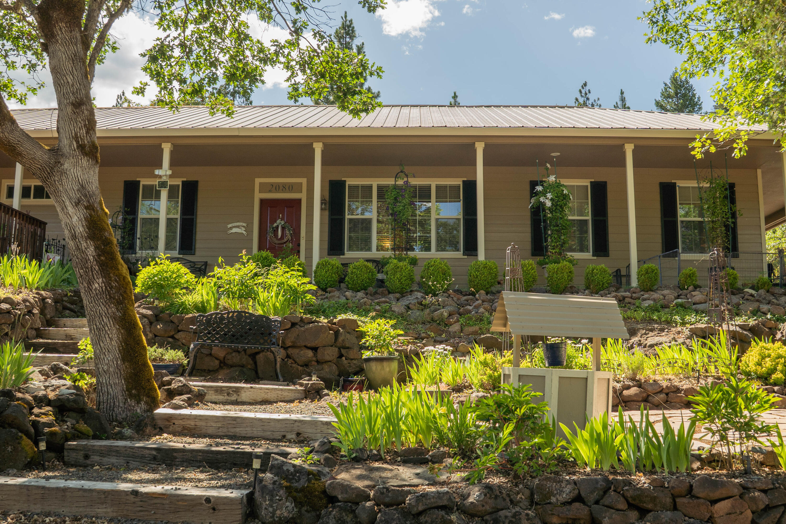 2080 Swingle Road Trail, OR 97541 - Photo 51 of 52 Terraced garden space.