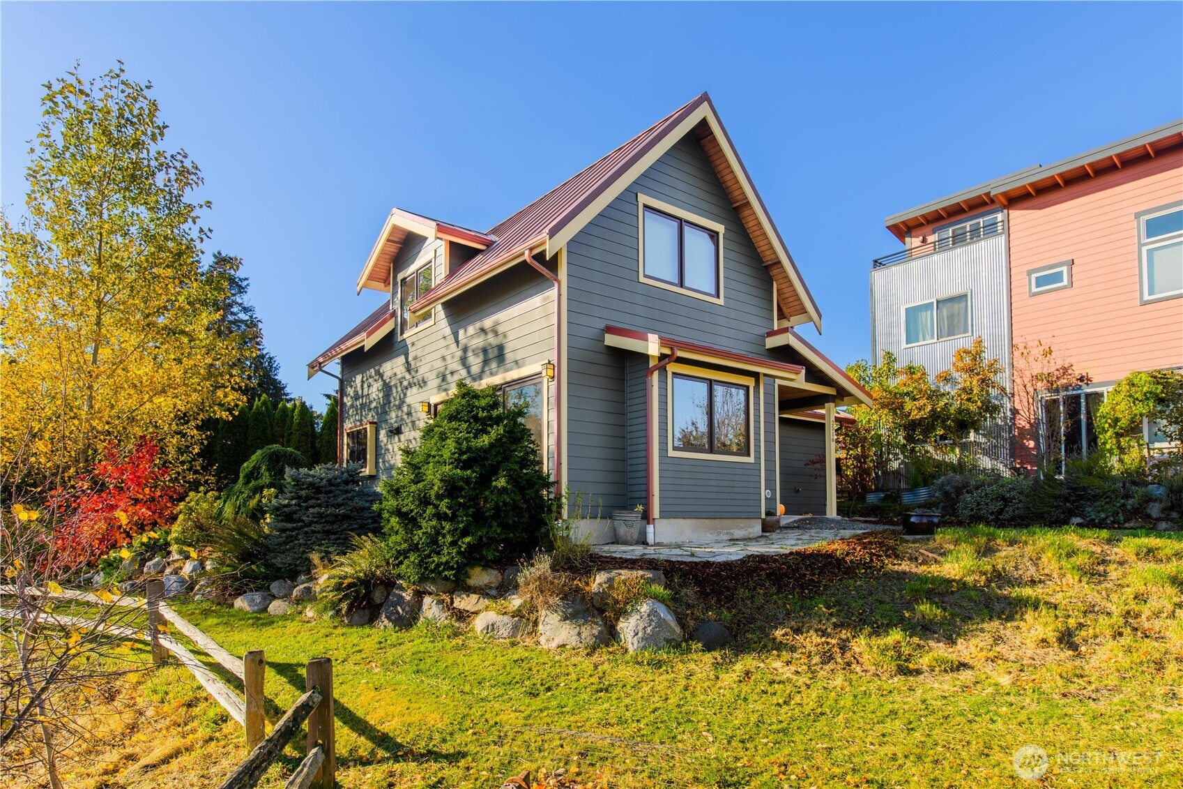 2516 Mill Avenue Bellingham, WA 98225 - Photo 2 of 36 a front view of a house with a yard