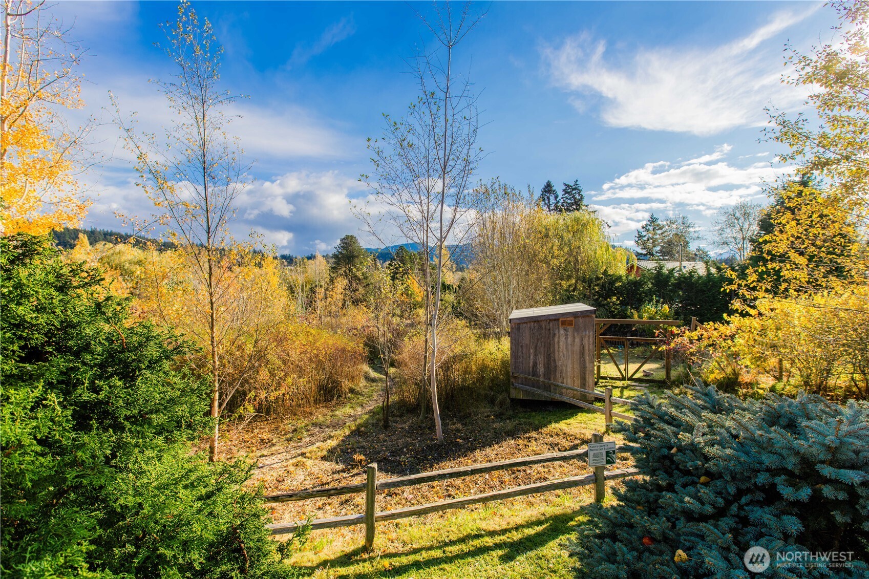 2516 Mill Avenue Bellingham, WA 98225 - Photo 22 of 36 a view of a city