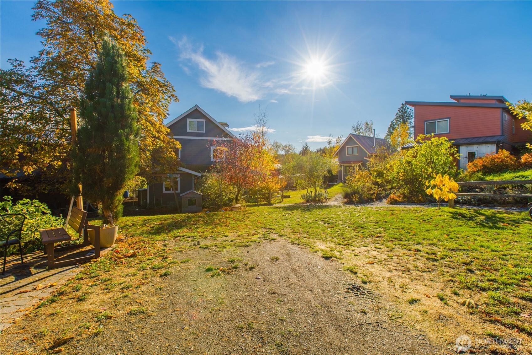 2516 Mill Avenue Bellingham, WA 98225 - Photo 36 of 36 a view of a yard with an house