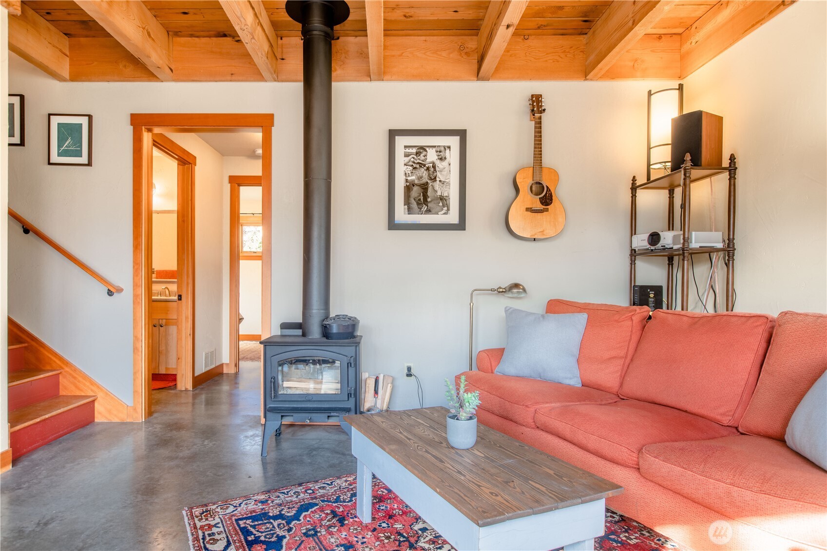 2516 Mill Avenue Bellingham, WA 98225 - Photo 4 of 36 a living room with furniture and a window