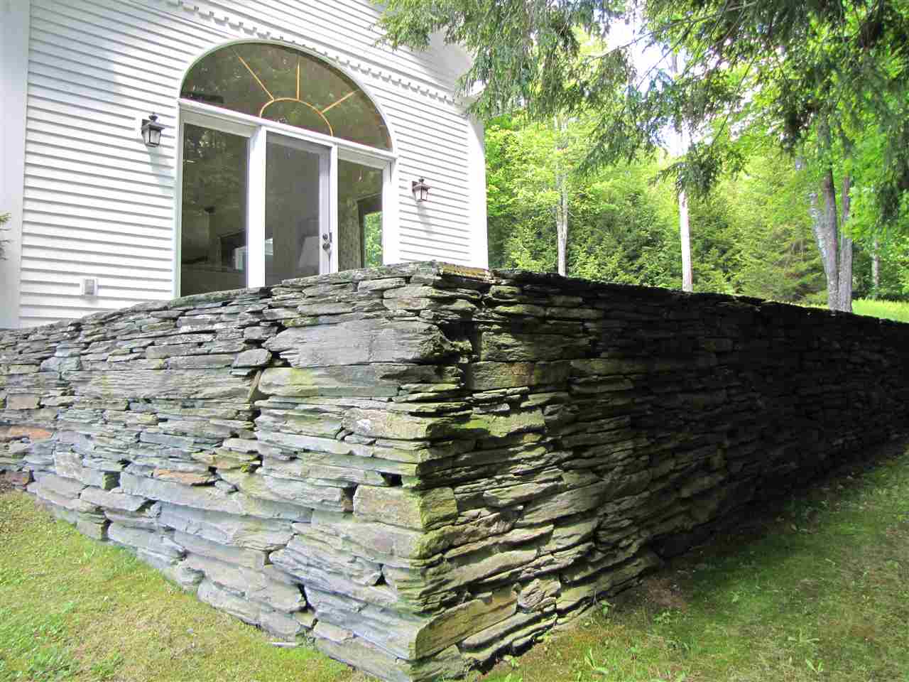 74 North Pinnacle Ridge Road Moretown, VT 05660 - Photo 34 of 37