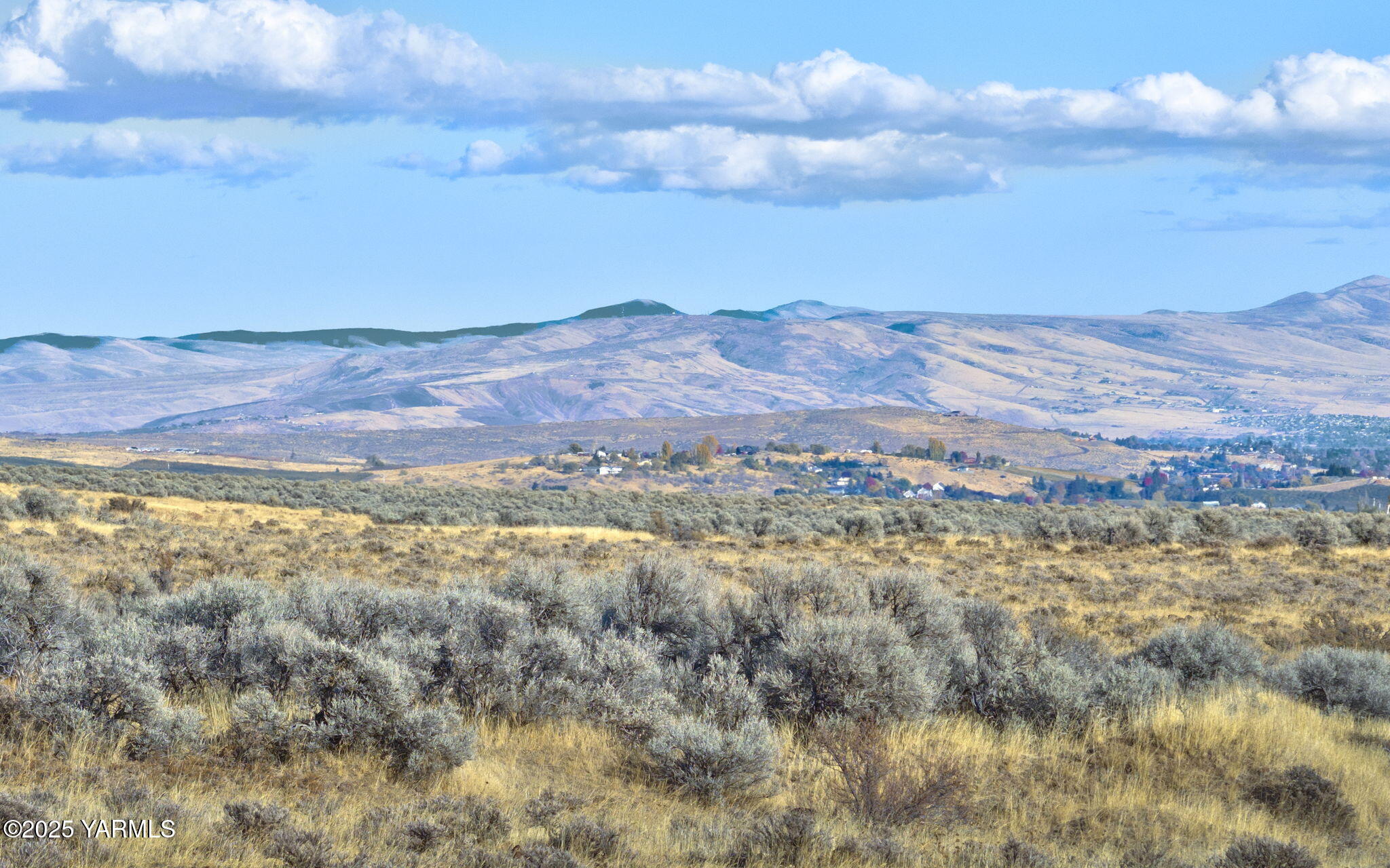 Nka Windyheart Road Yakima, WA 98908 - Photo 3 of 10 Mark_241029_NKA_Tieton_03