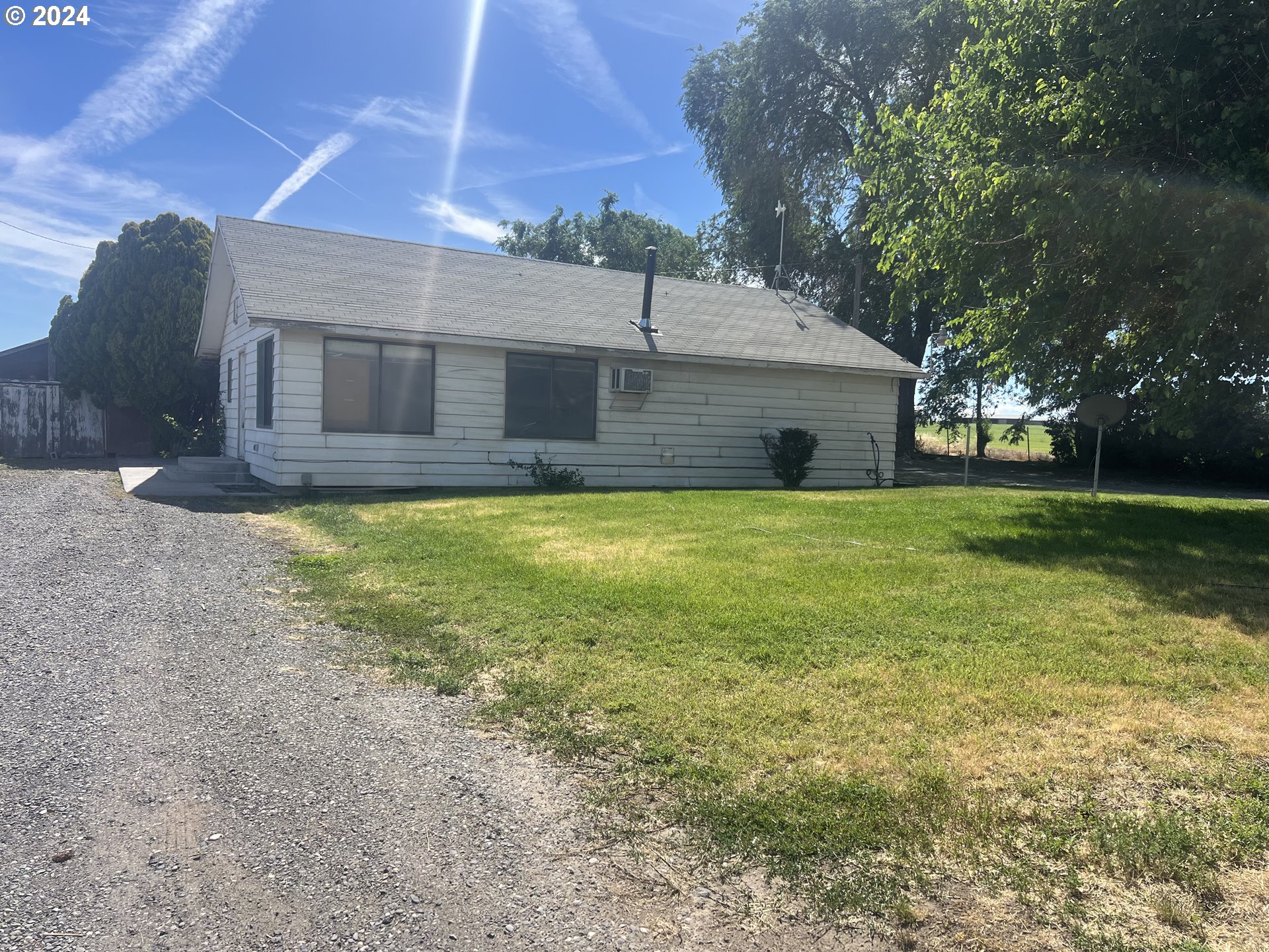 77311 Col Jordan Road Hermiston, OR 97838 - Photo 2 of 11