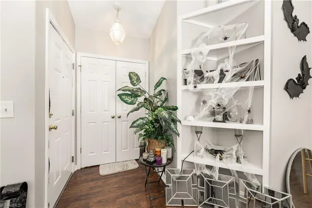 $164,900 | 3698 Cotswold Avenue, Greensboro, NC 27410