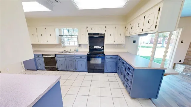 $259,900 | 1424 Rue Des Chene, Westlake, LA 70669