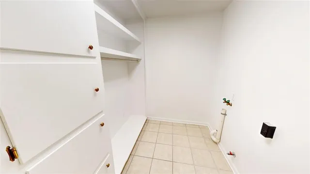 $259,900 | 1424 Rue Des Chene, Westlake, LA 70669