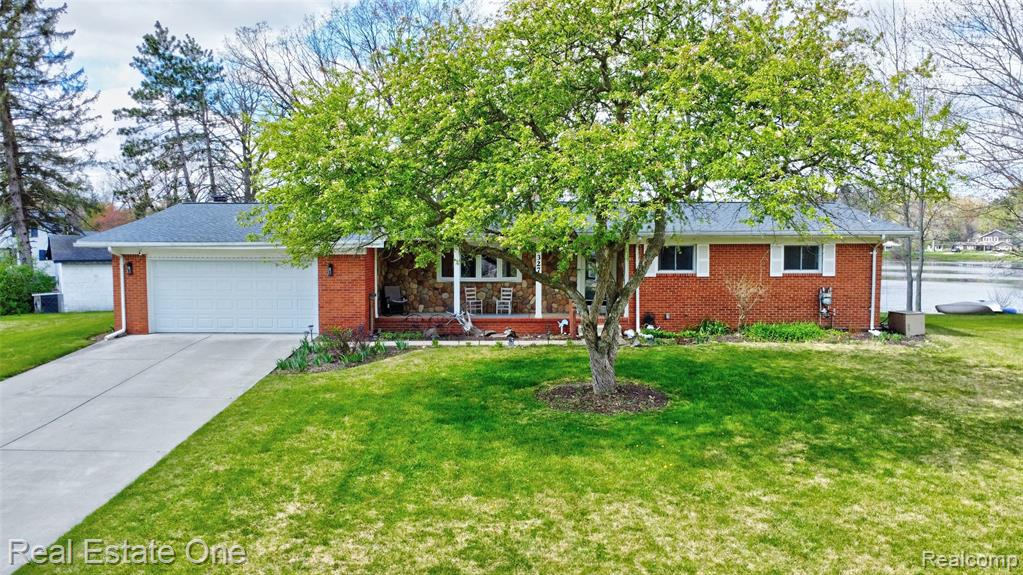327 Coats Road Lake Orion, MI 48362 - Photo 43 of 62 Gallery Image 43