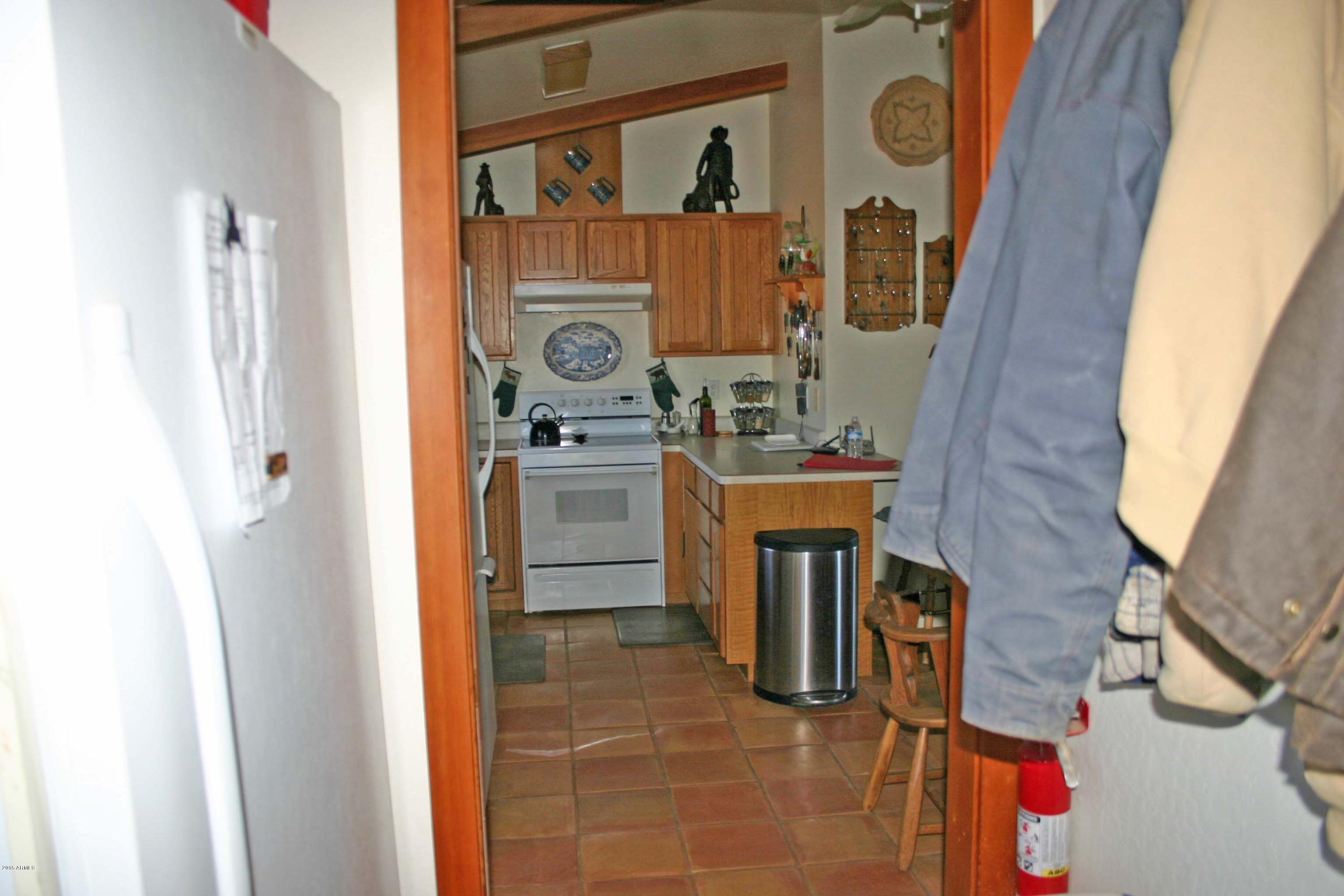 11390 South Hackberry Road Mayer, AZ 86333 - Photo 43 of 61 Rodriguez146FromLaundrytoKit