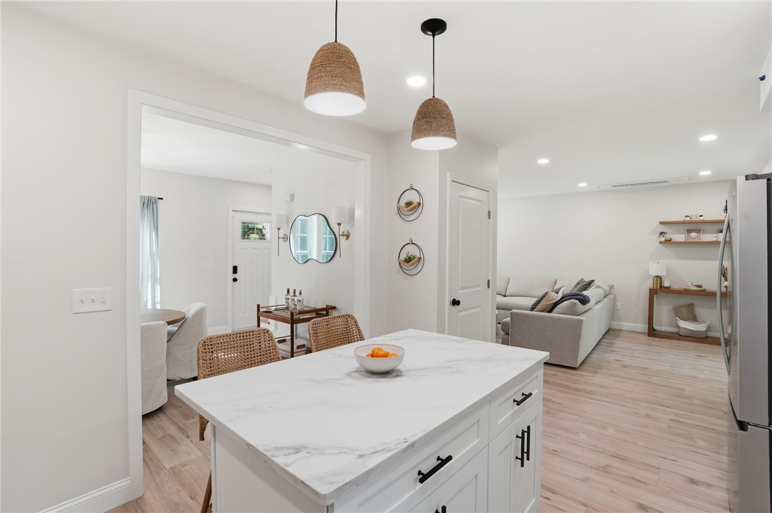 72 Wilbur Road Lincoln, RI 02865 - Photo 4 of 46