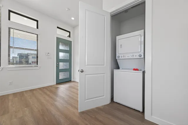 a view of utility room with washer and dryer