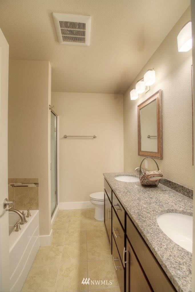 4264 Harris Road Southeast Port Orchard, WA 98366 - Photo 11 of 14 Gallery Image 11