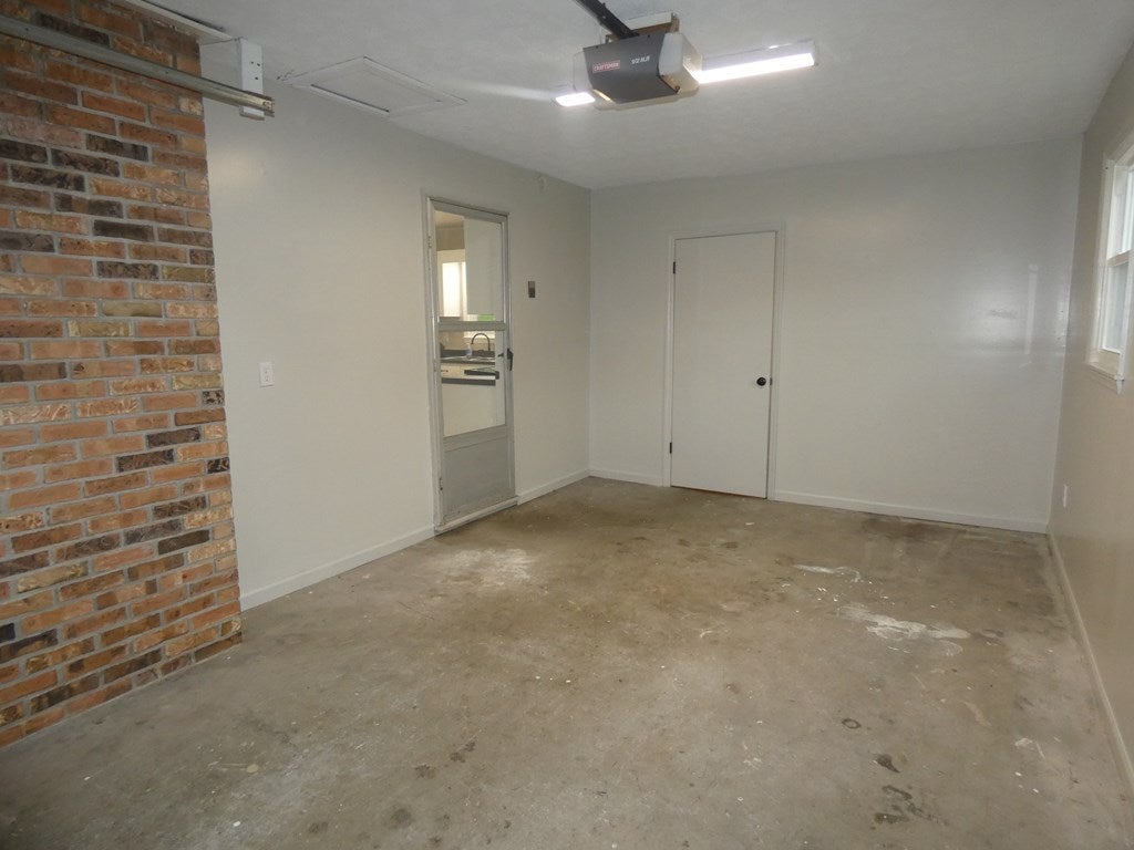 12288 Maple Street Glade Spring, VA 24340 - Photo 20 of 23 Gallery Image 20