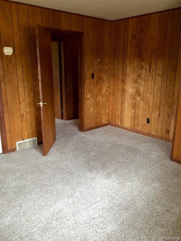 4081 West Schafer Road Pinckney, MI 48169 - Photo 13 of 36