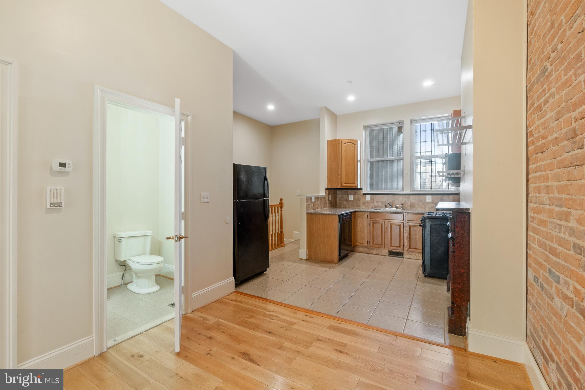 2209 Eutaw Place Baltimore, MD 21217 - Photo 6 of 67