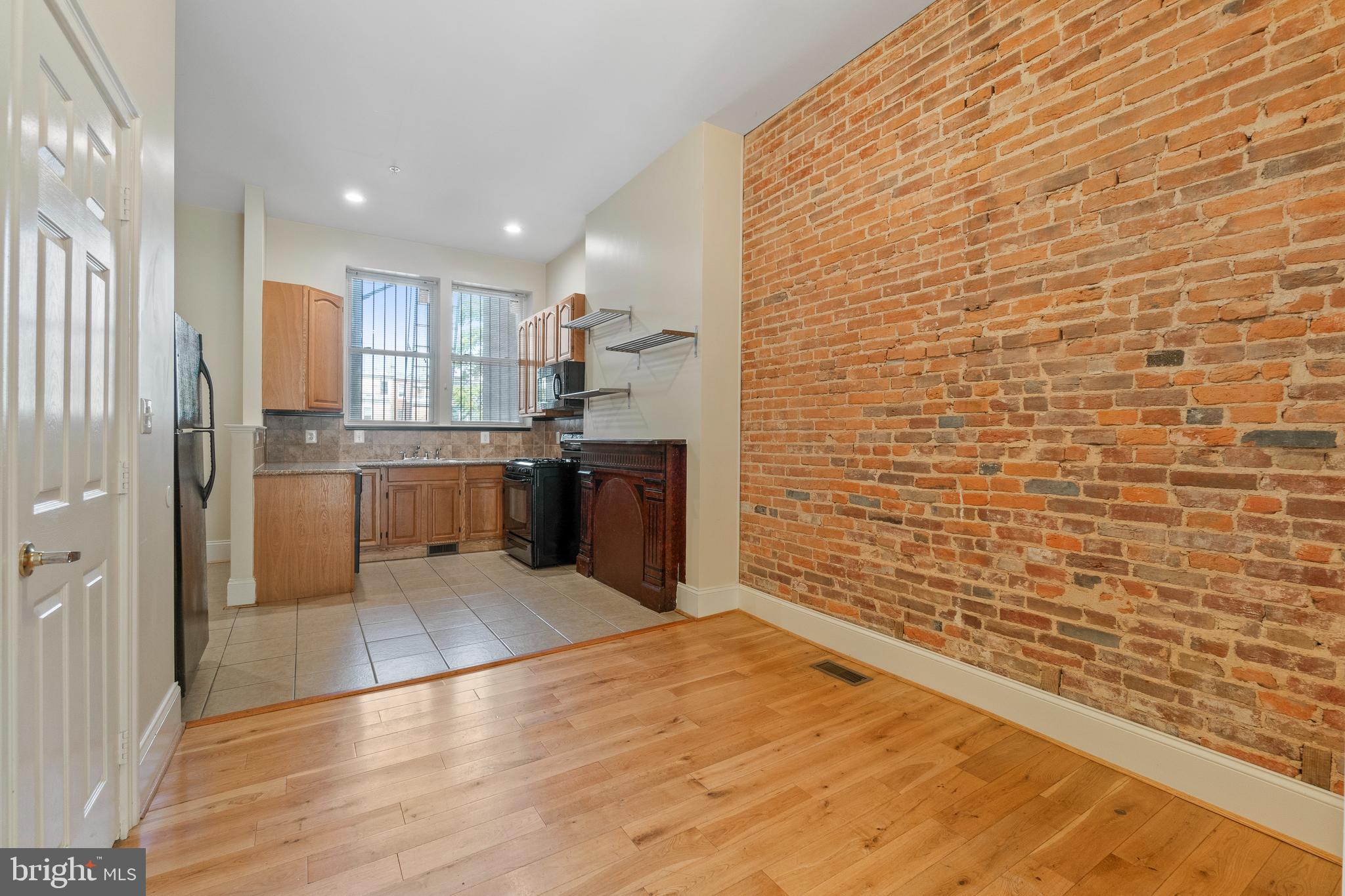 2209 Eutaw Place Baltimore, MD 21217 - Photo 7 of 67