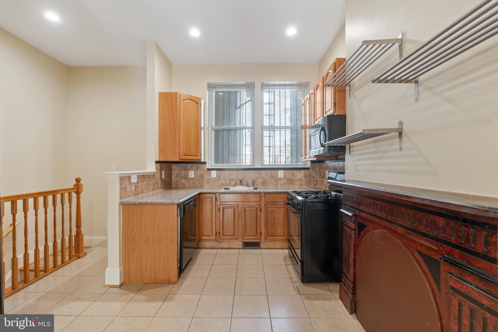 2209 Eutaw Place Baltimore, MD 21217 - Photo 9 of 67