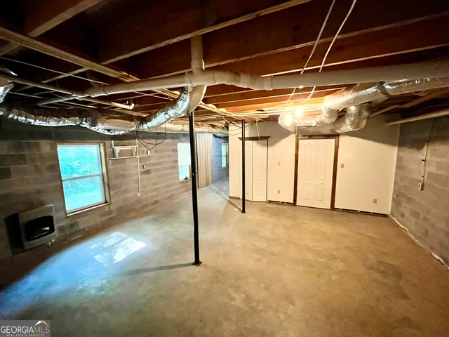 a view of under construction room