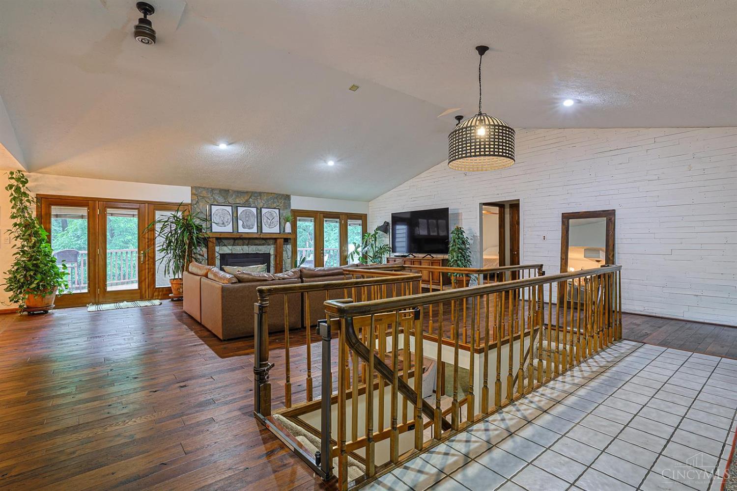 6888 Edwardsville Road Blanchester, OH 45107 - Photo 4 of 48