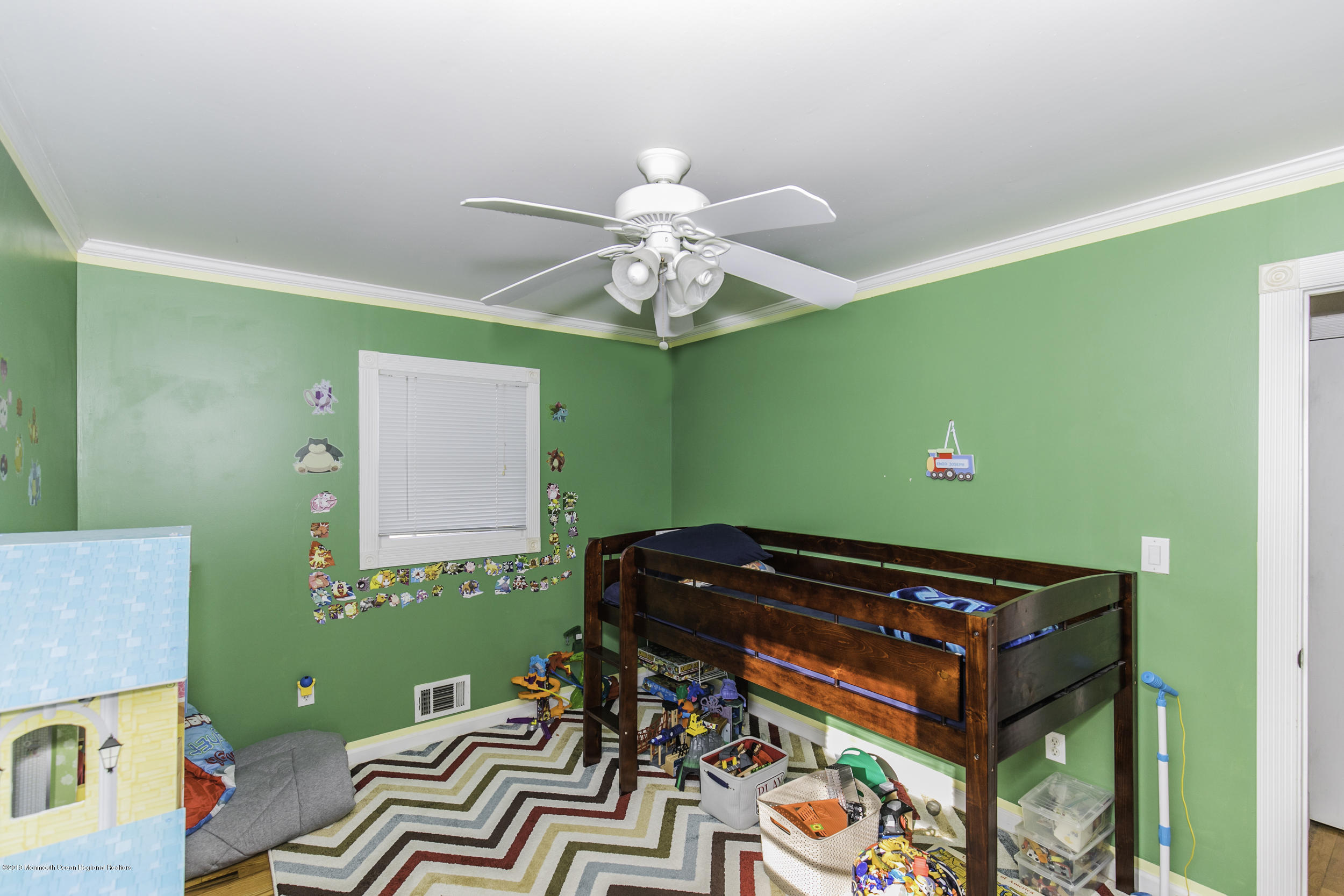 127 Valley Road Neptune Township, NJ 07753 - Photo 14 of 38 SharkRiv_38
