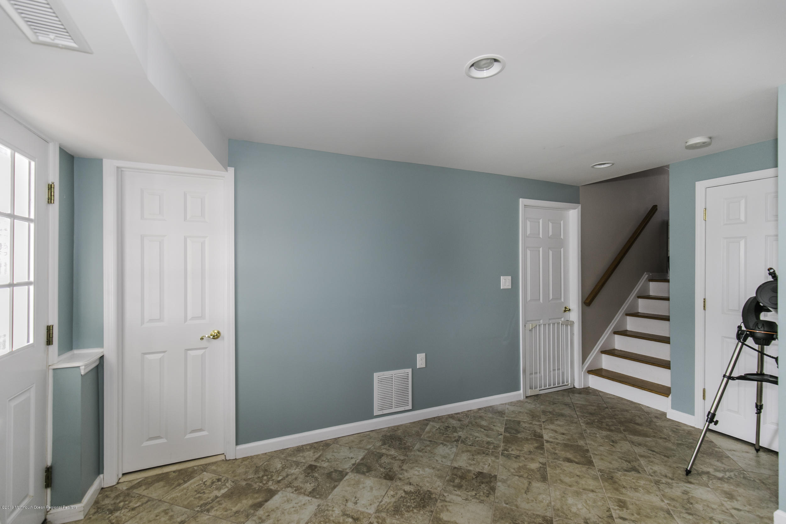 127 Valley Road Neptune Township, NJ 07753 - Photo 20 of 38 SharkRiv_21