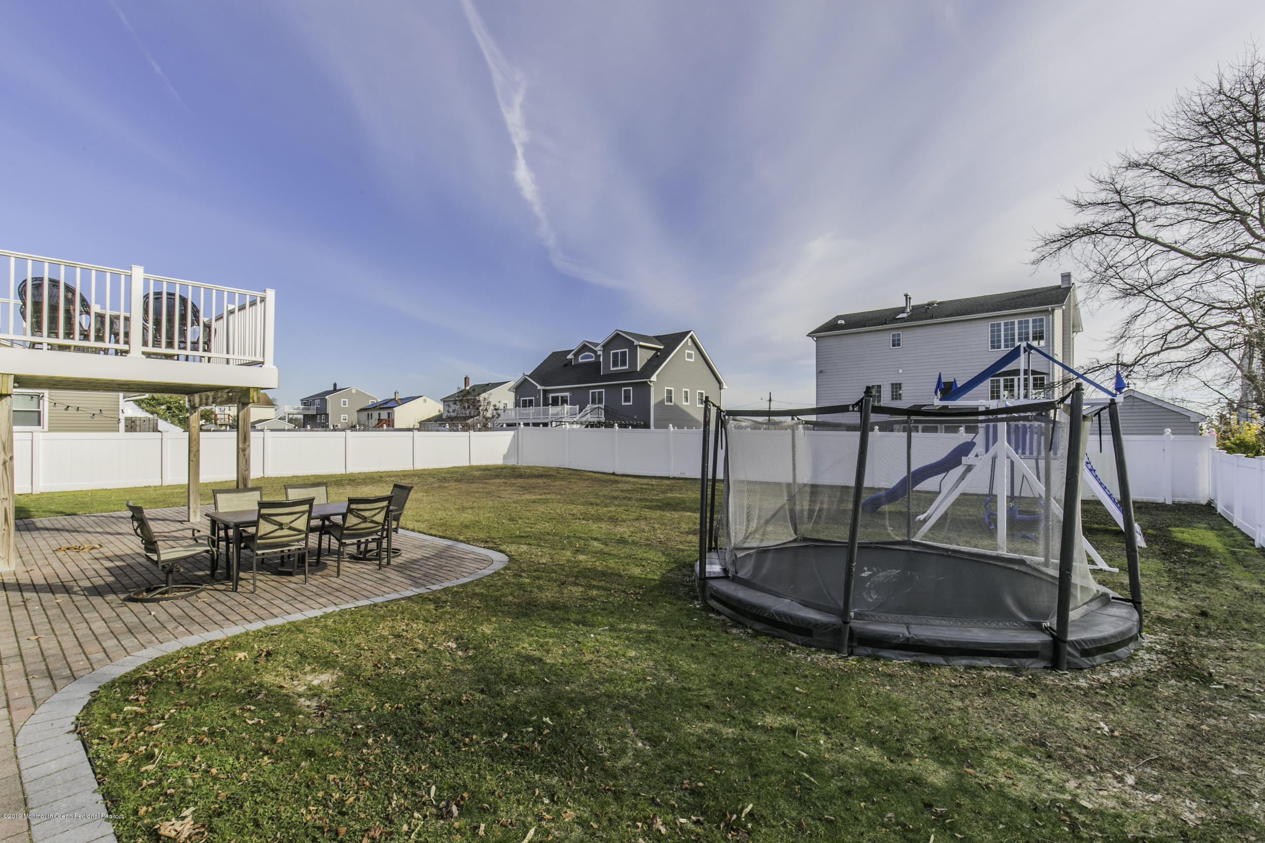 127 Valley Road Neptune Township, NJ 07753 - Photo 29 of 38 SharkRiv_11