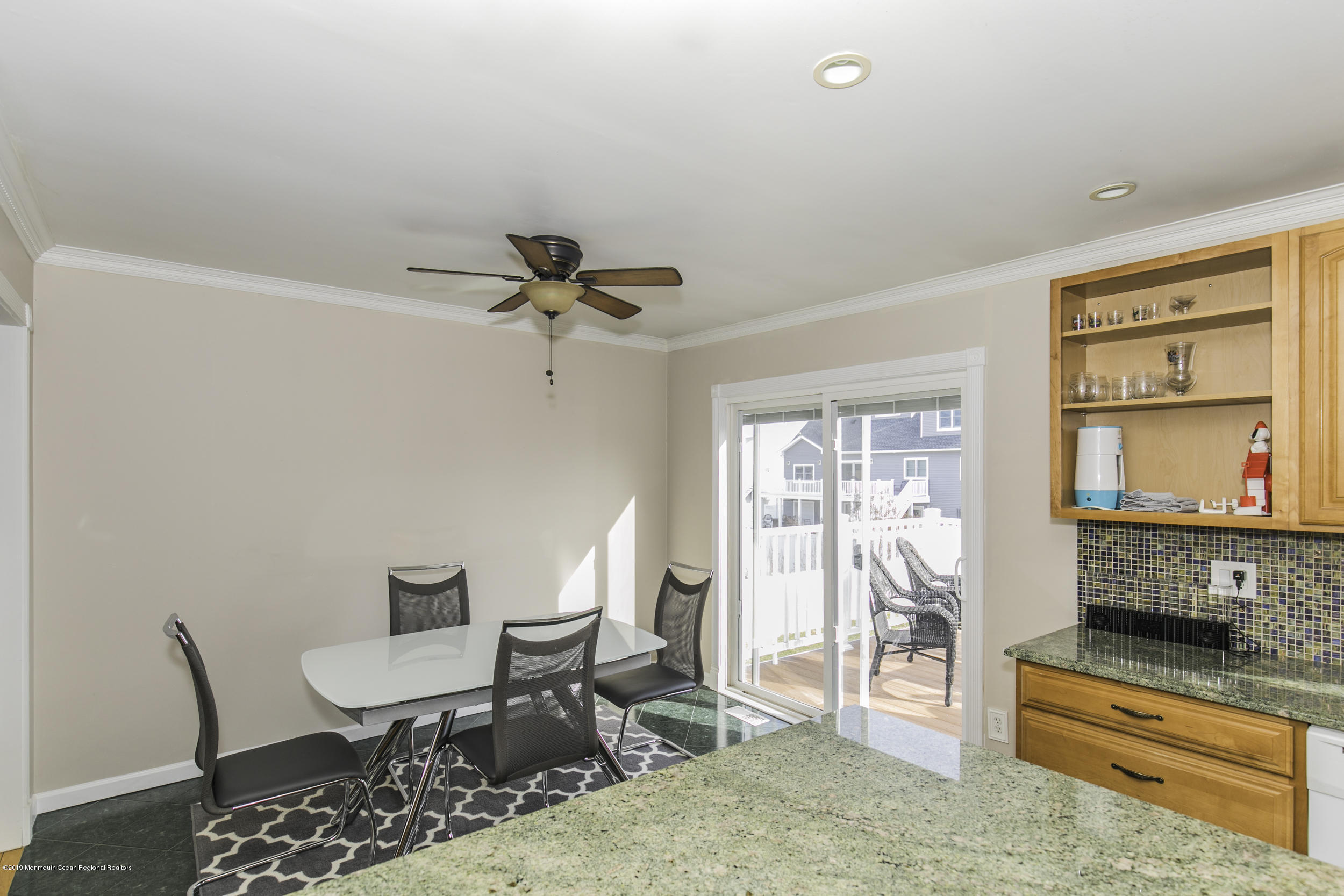 127 Valley Road Neptune Township, NJ 07753 - Photo 10 of 38 SharkRiv_27