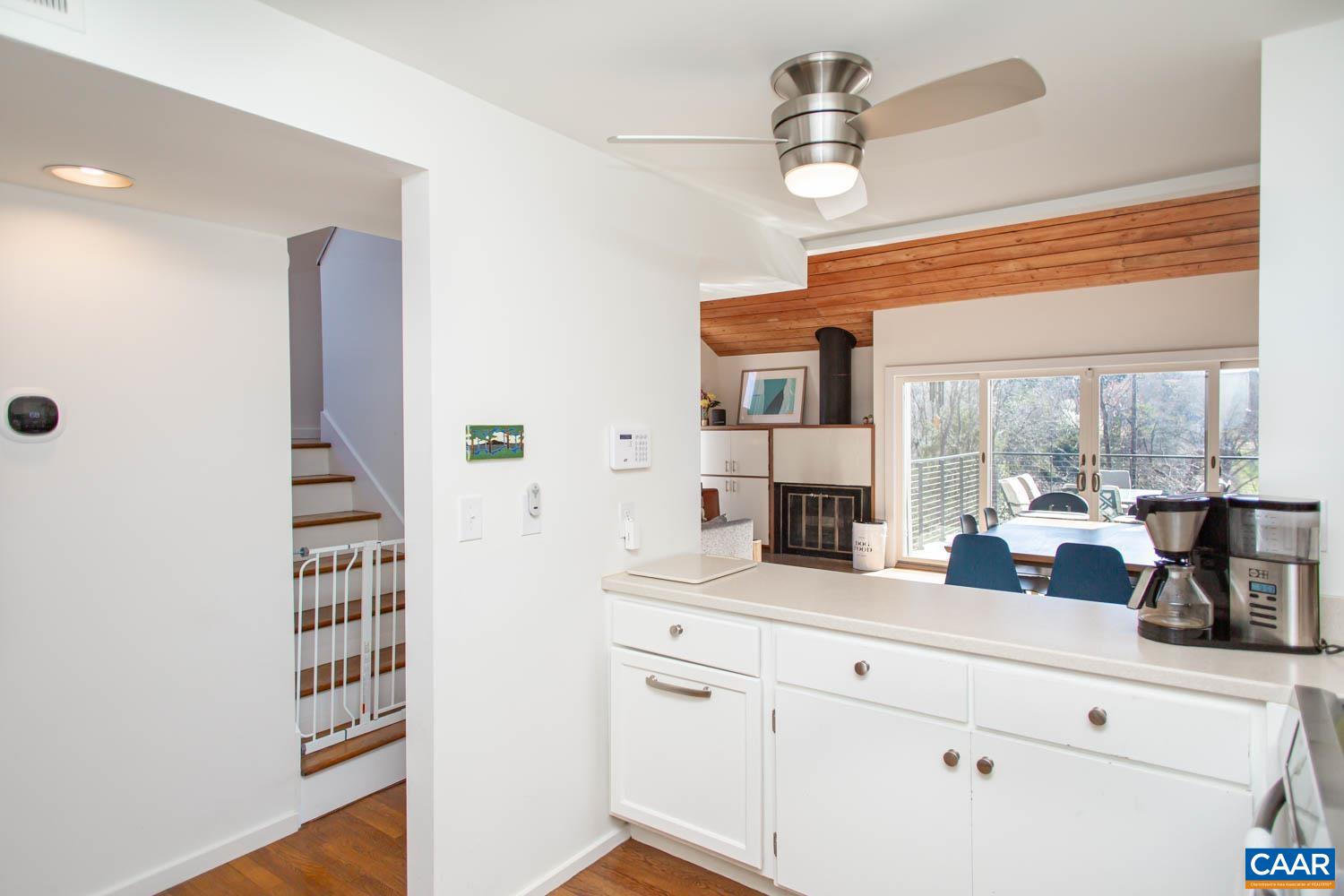 212 Turkey Ridge Road Charlottesville, VA 22903 - Photo 8 of 57 Gallery Image 8