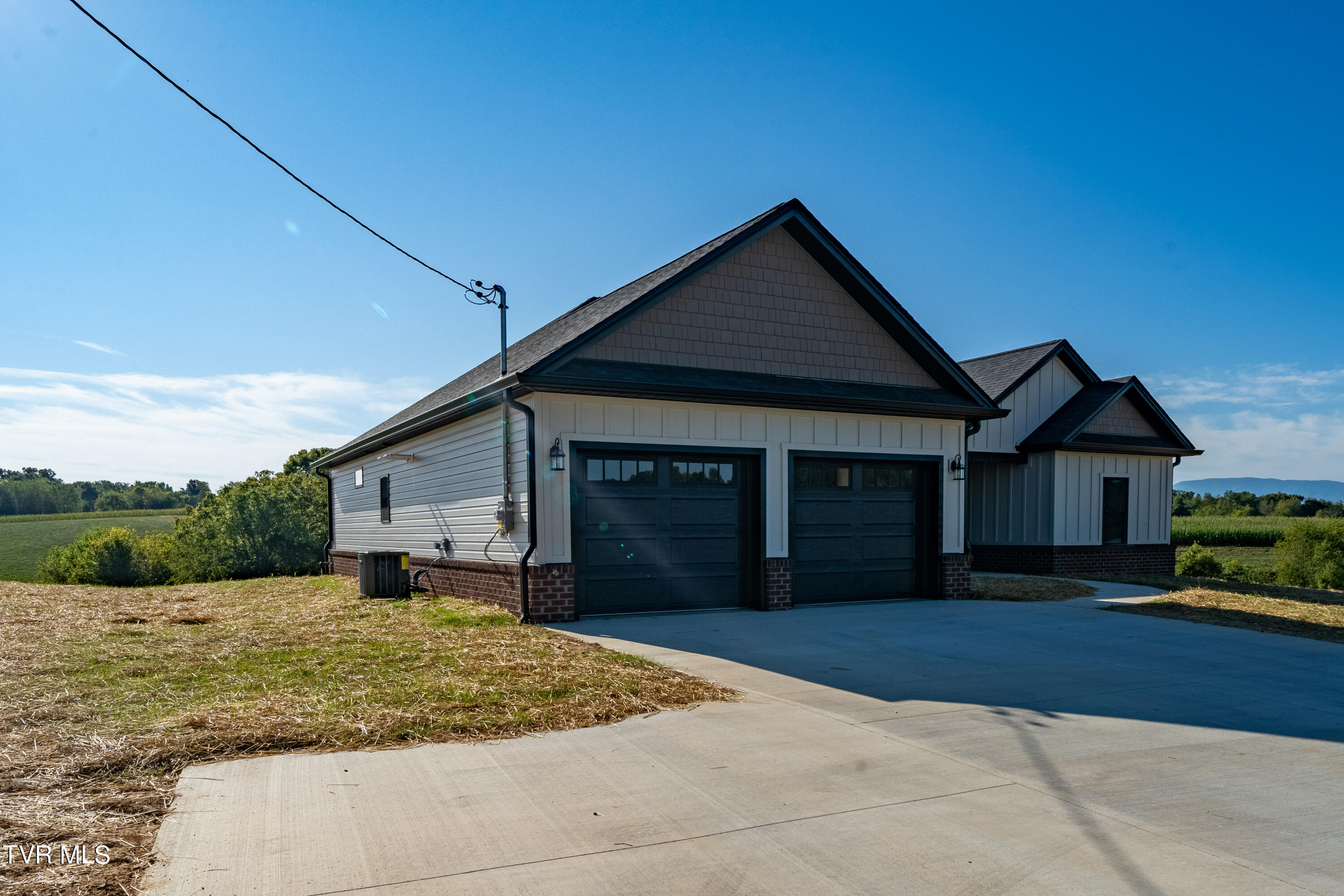 1317 Bowmantown Road Limestone, TN 37681 - Photo 3 of 49 1317 Bowmantown Rd (3 of 52)