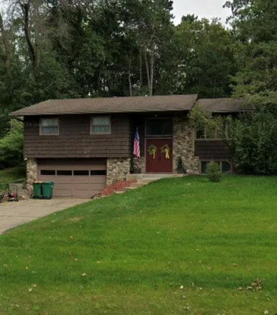 $429,900 | 2891 Legion Avenue North, Lake Elmo, MN 55042